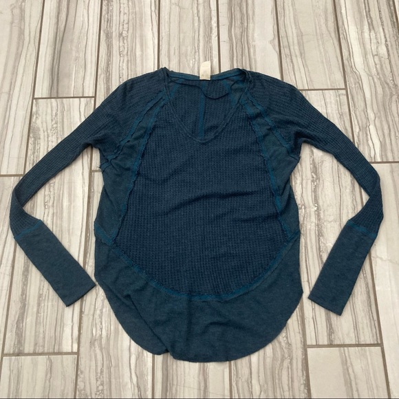 We the Free long sleeve knit top. EUC like new - Picture 1 of 4